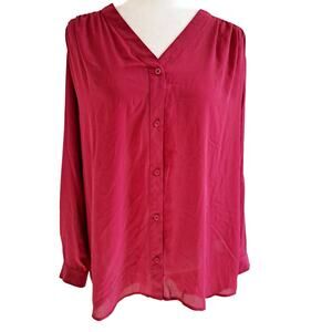 Covington Lightweight Button Up Top